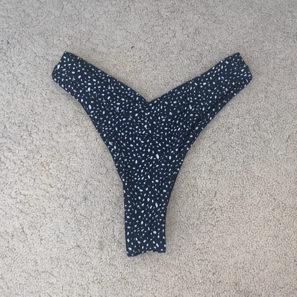 OneOne bikini bottoms